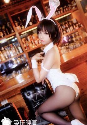 国产精品久久久久久蜜桃臀_720电影完整版在线观看