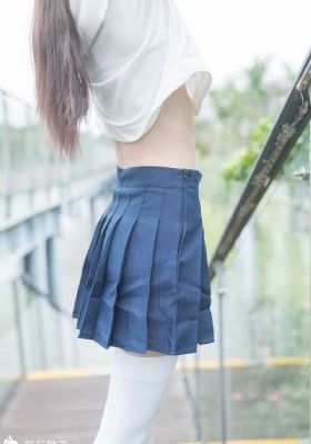 欧美复古滑板潮男街拍_BD韩语神马影院在线