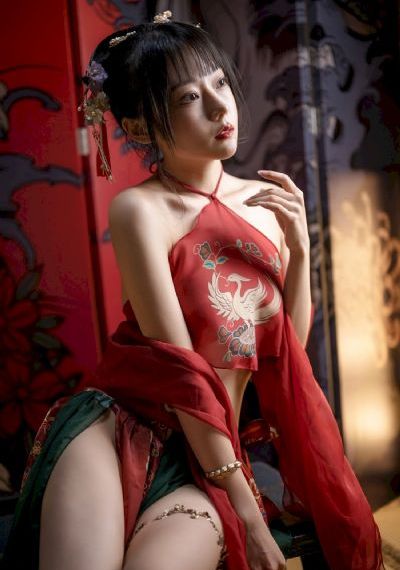 欧美风舞台打扮_超清在线视频播放