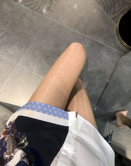 国产ktv混乱视频_超清免费高清观看