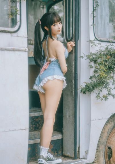 手机锁屏壁纸图片欧美_720在线播放观看
