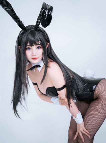 黑白头像女生欧美_BD免费播放