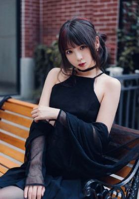 亚洲国产精品成人综合色在线甜蜜_BD国语动漫免费观看